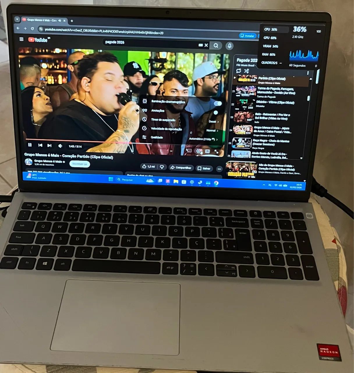 DELL AMD RYZEN 5 COM PLACA DE VÍDEO 