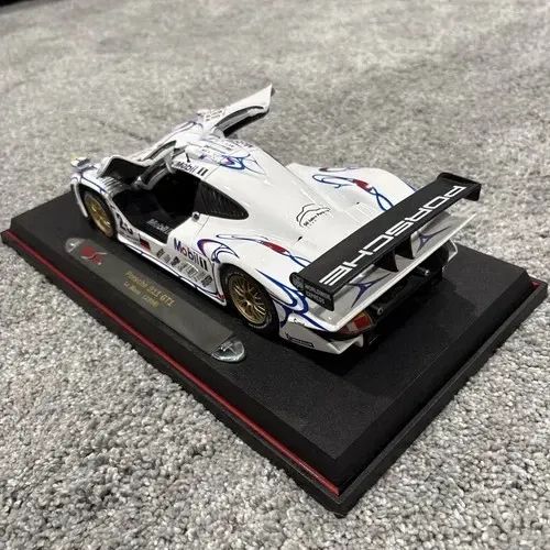 Modelo PORSCHE 911 GT1 Le Manns 1998 Escala 18:1 RARIDADE PARA