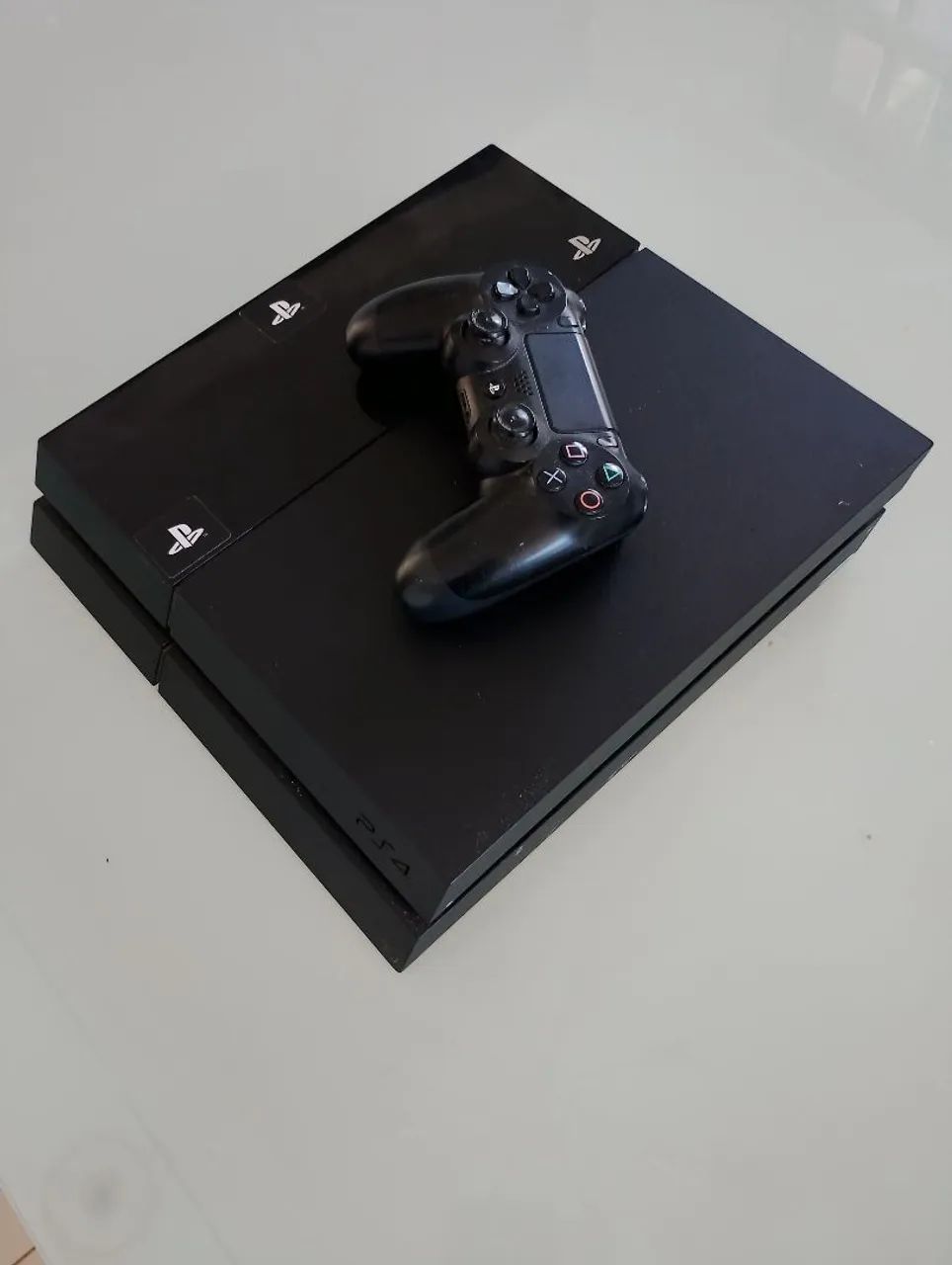 PS4 em ótimo estado