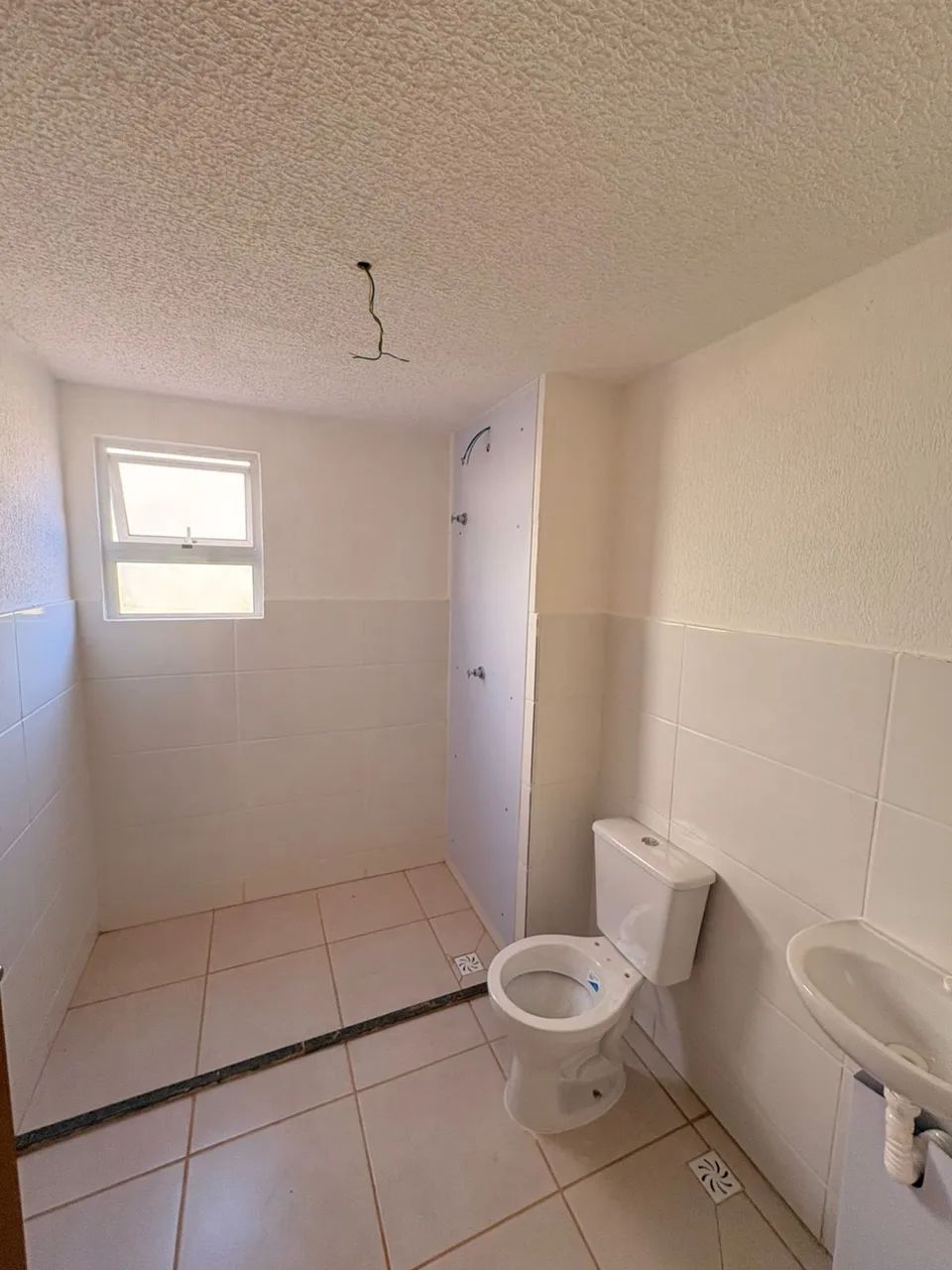 Alugo apartamento novo Itapoã parque - Foto 2