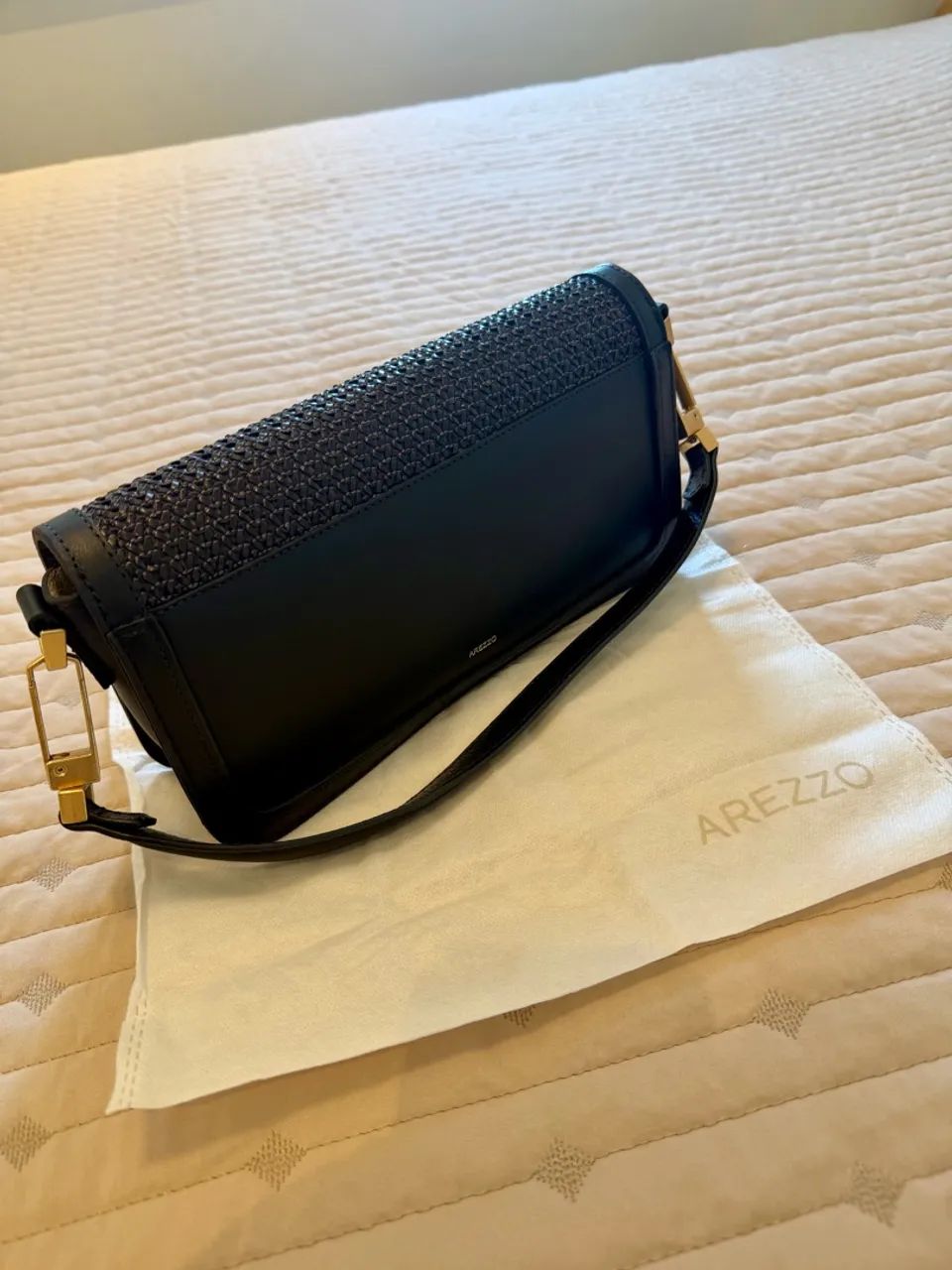 Bolsa Arezzo em couro  - Foto 2