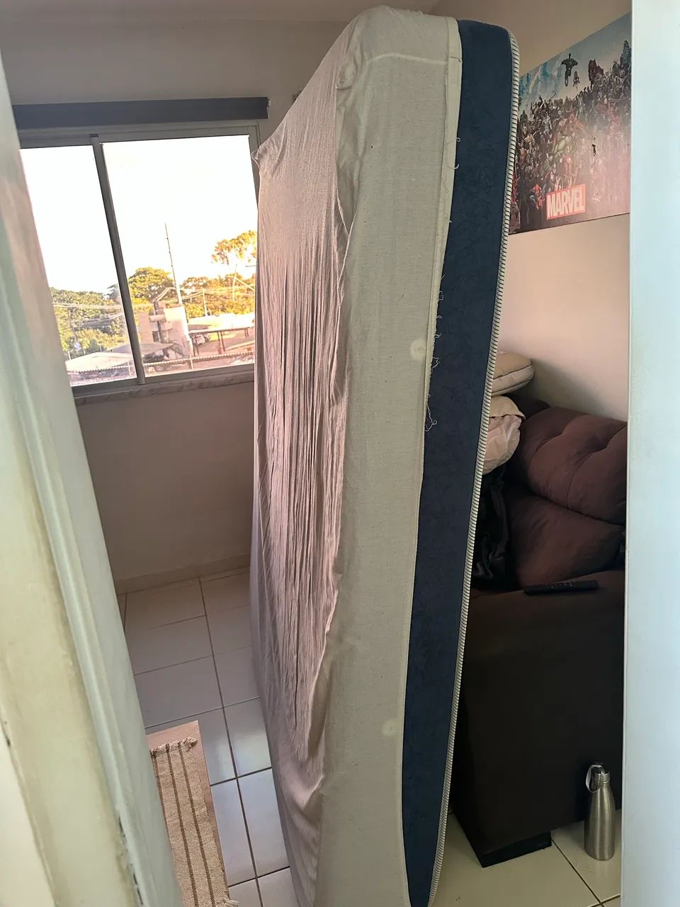 Colchão Magnético Massageador com cromoterapia e base inclusa. - Foto 3