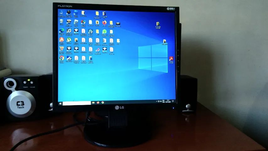 Monitor 17 Polegadas Lg Flatron L1753t-bf Vga Dvi,Acompanha Cabos - Foto 2