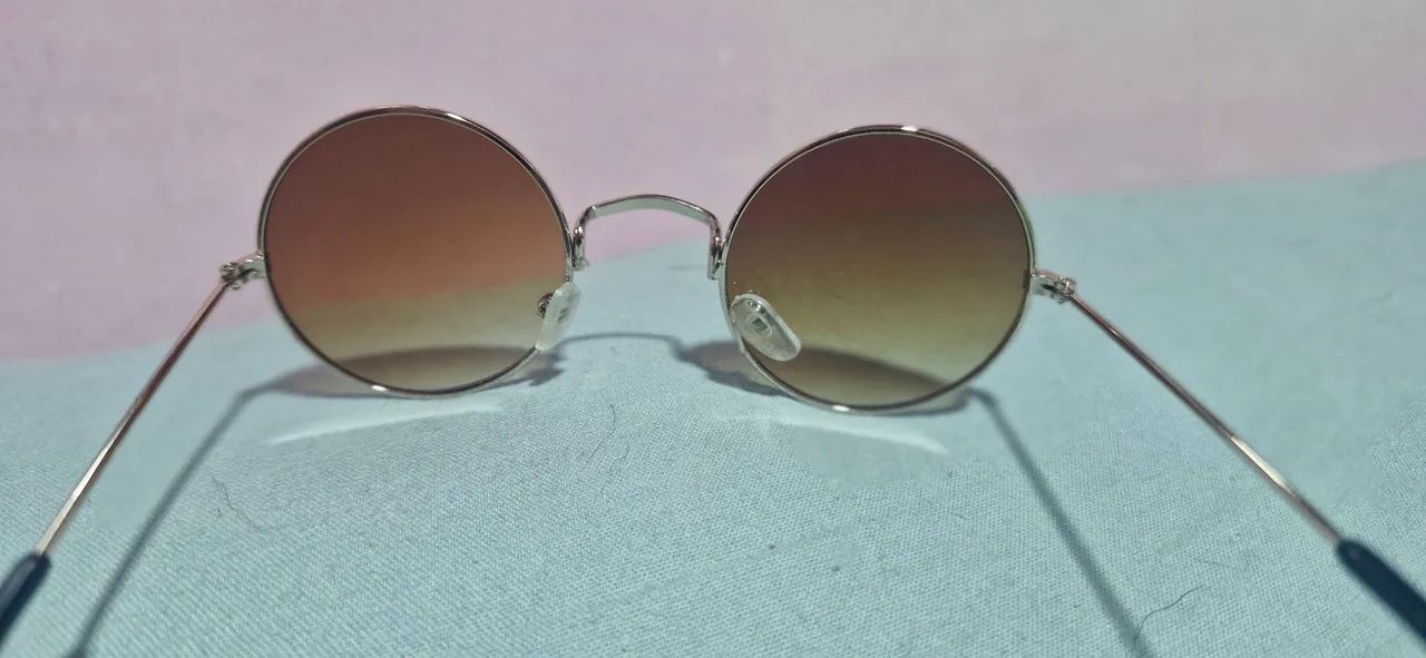 Óculos de Sol Estilo John Lennon Redondo Marrom - Foto 4