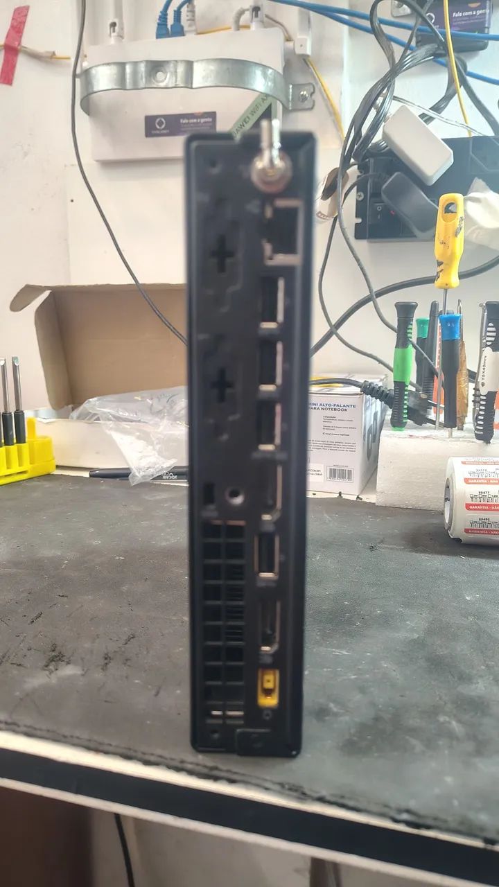 Computador Lenovo ThinkCentre Tiny i3 de 7ª geração - Foto 5