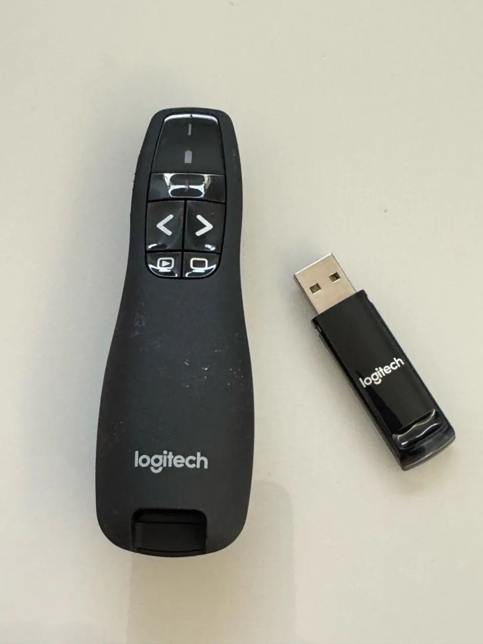 Passador de Slides Logitech R400 com Laser Pointer - Foto 3