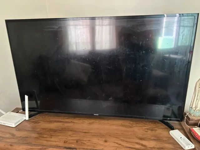 Tv com defeito para peças ou conserto  - Foto 2