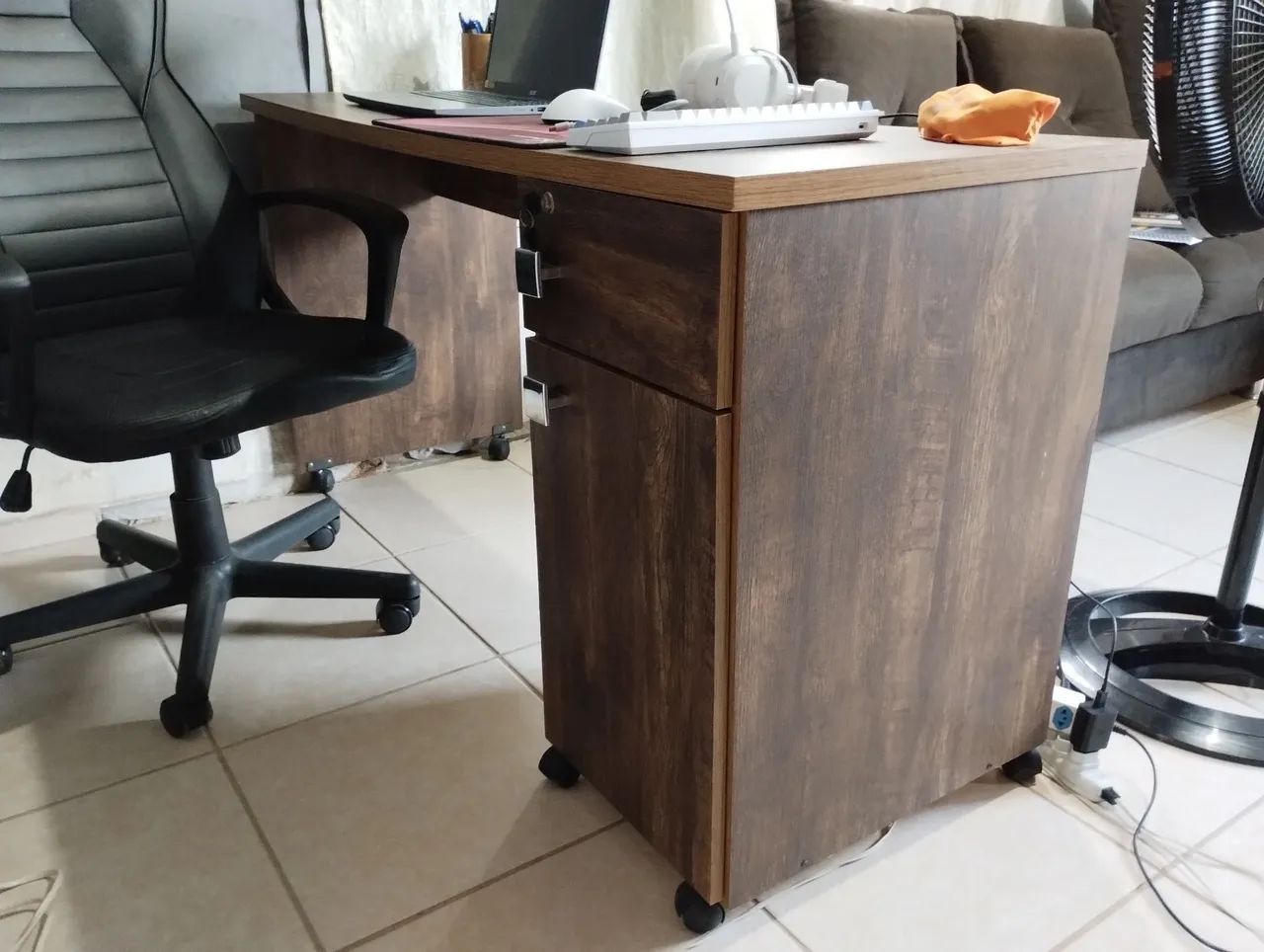 Mesa de escritório - Foto 2