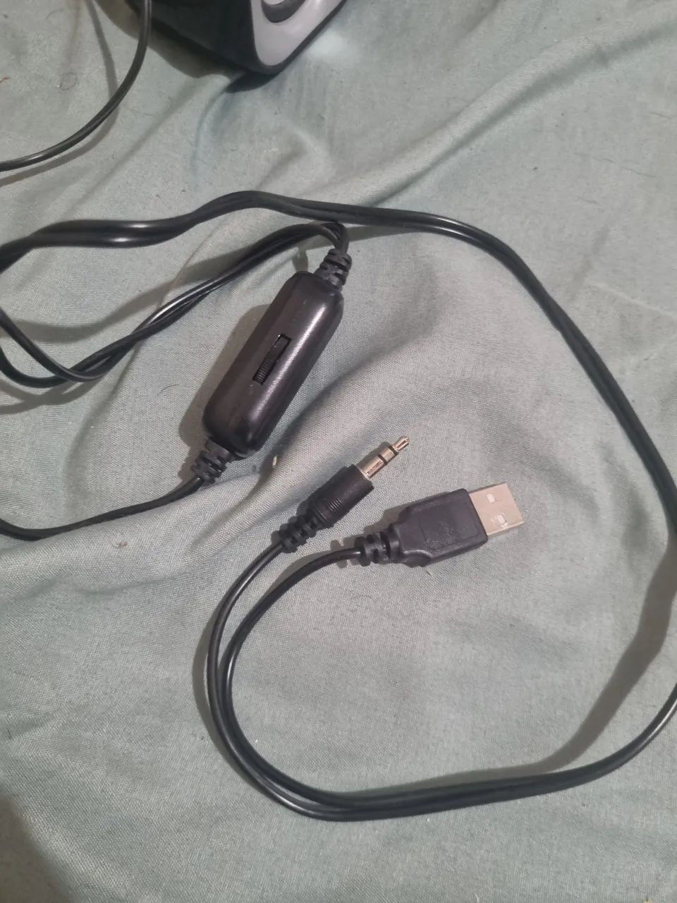 Caixa de com HP pra PC  - Foto 4
