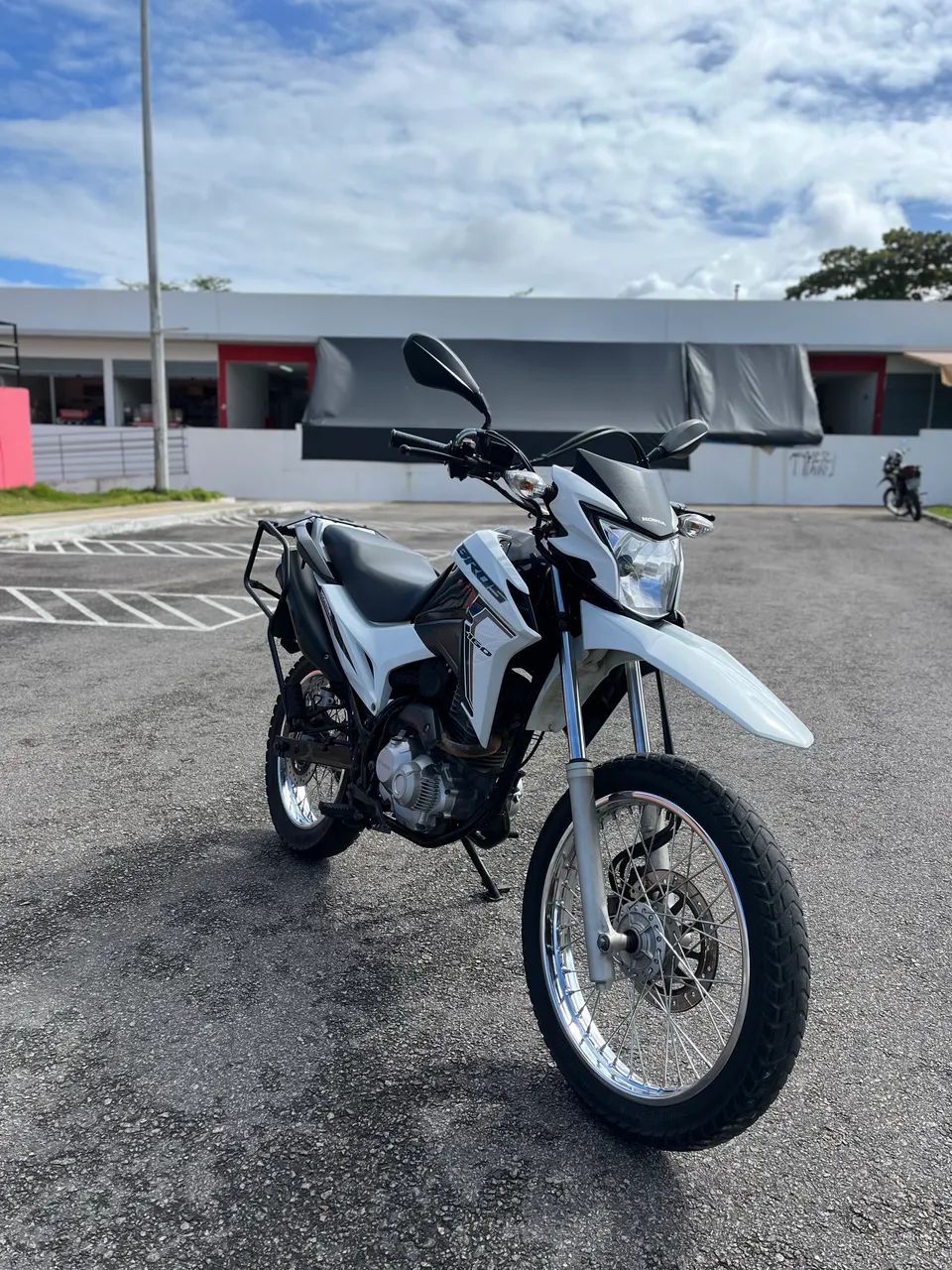 BROS 160 