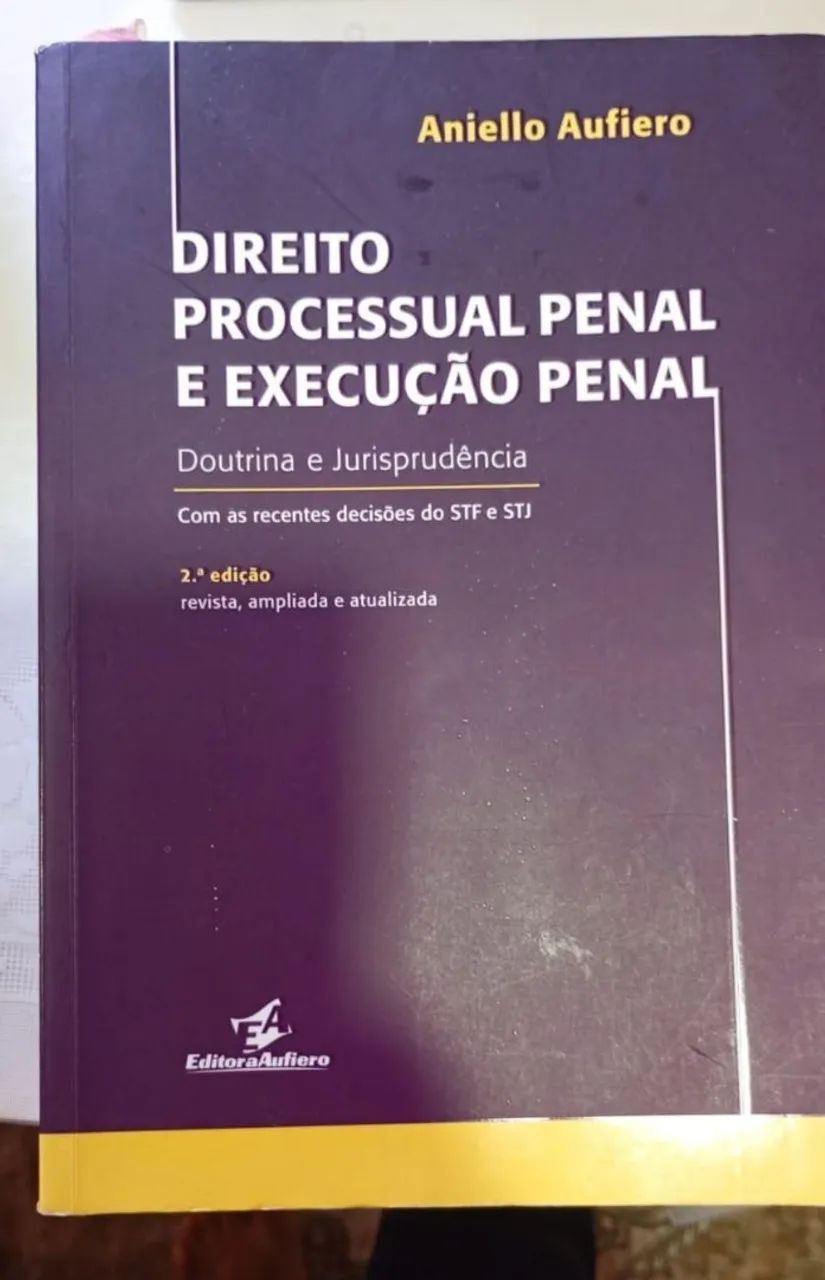 Livros acadêmicos 