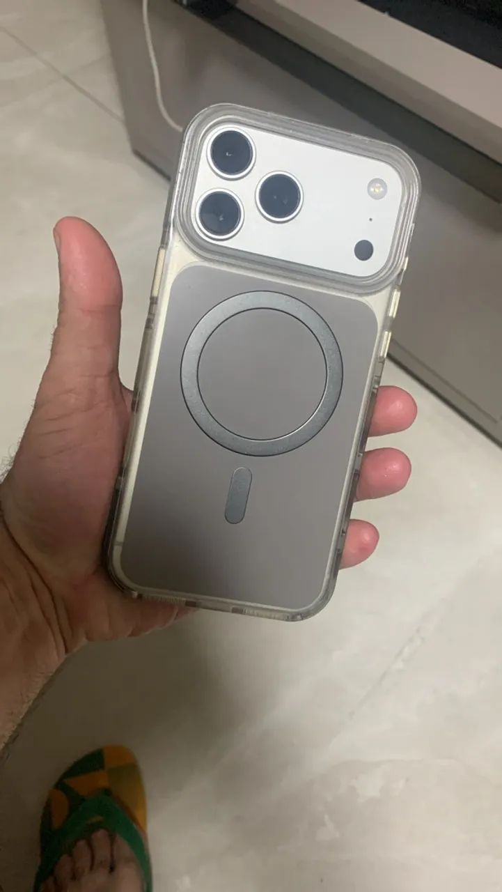 iPhone 17 Pro Max 256Gb Silver Garantia Apple - Celulares e