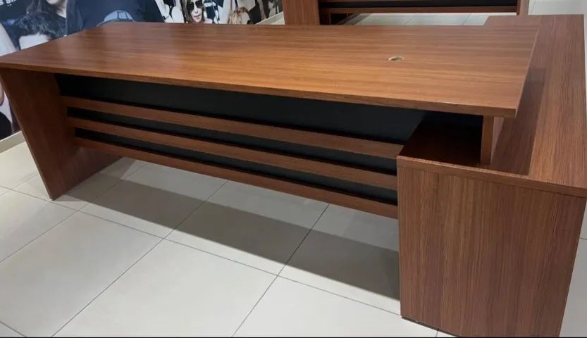 Mesa para recep ção em L - Foto 2
