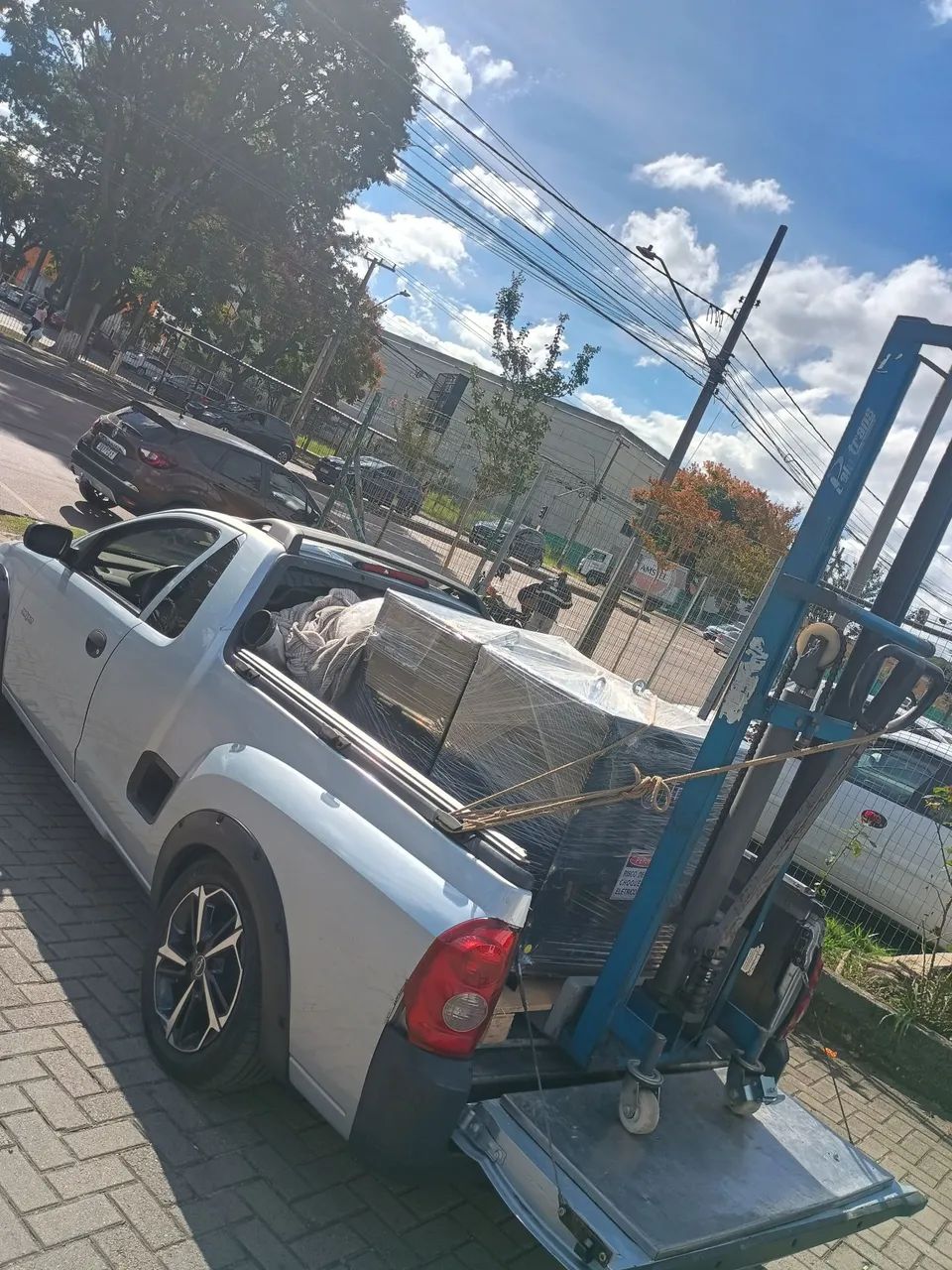 Vendo prestação de serviço com empilhadeira.. - Foto 2