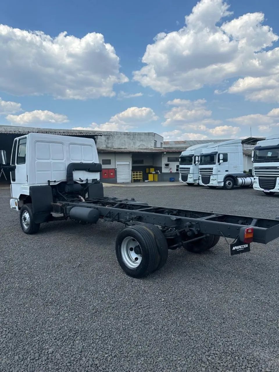 Ford Cargo 816 2013 Chassis  - Foto 4