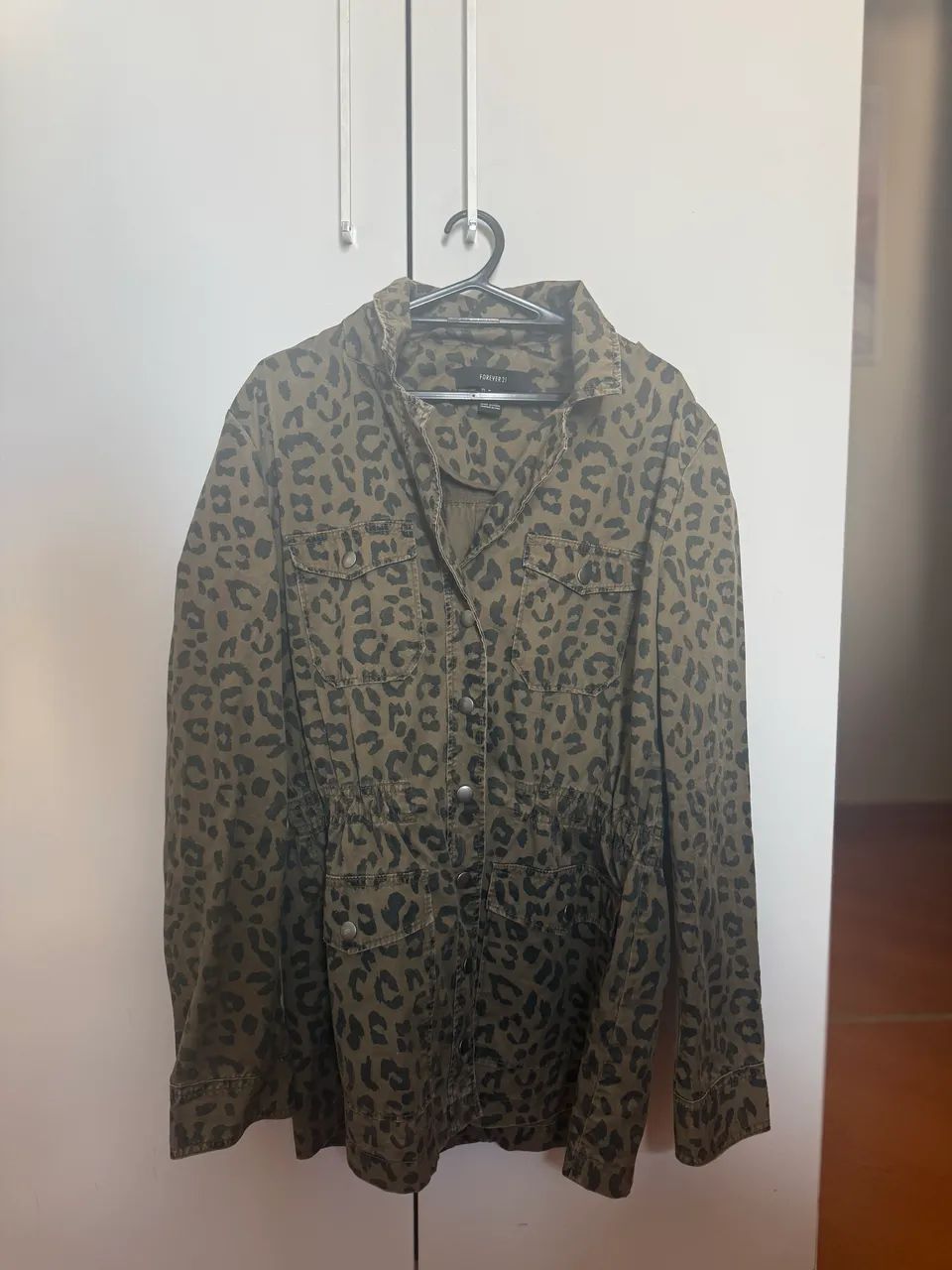 Sobretudo Forever 21 onça tamanho M - Foto 2