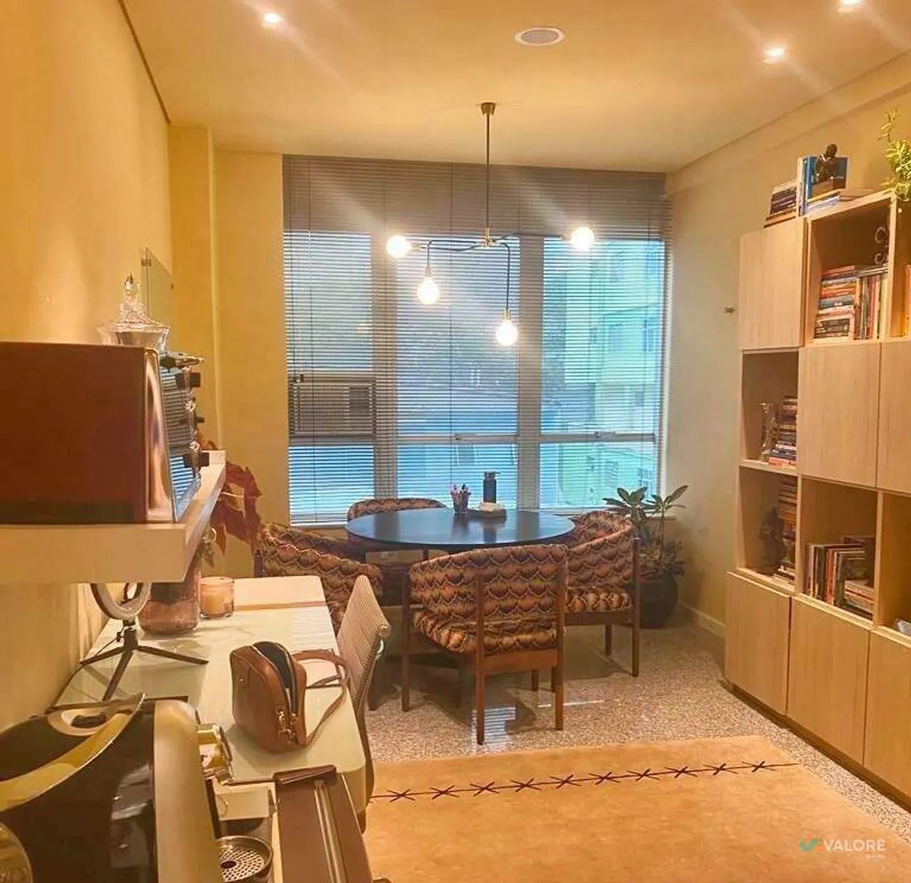SALA 35M² - SAVASSI