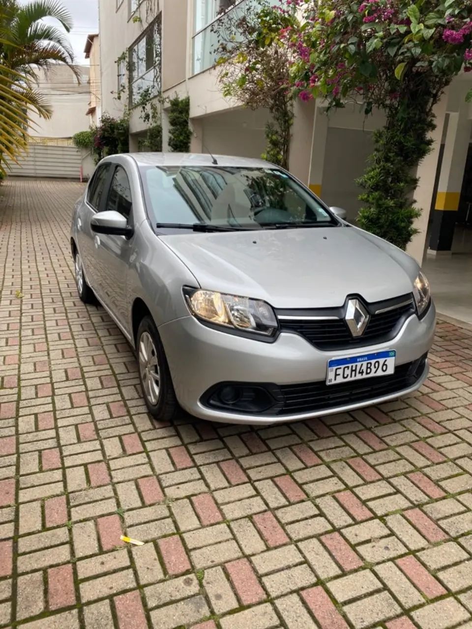 Renault Logan Expression Flex 1.6 16V 4P 2019 - Foto 2