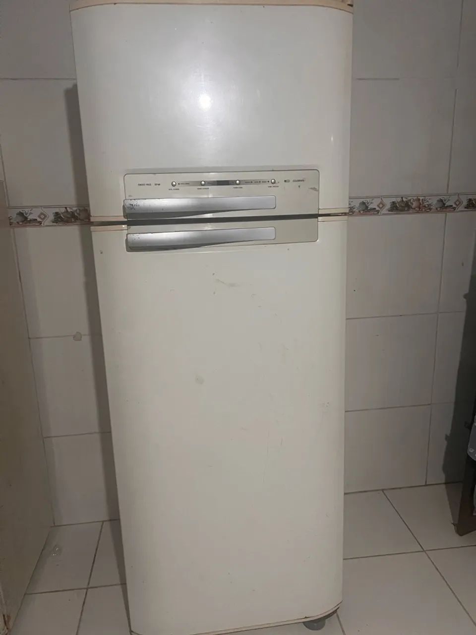 Geladeira eletrolux - Foto 4