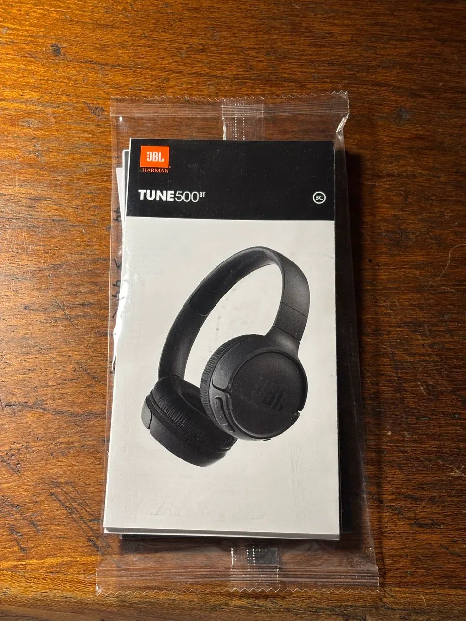 Sealed Headphone Manual JBL TUNE500