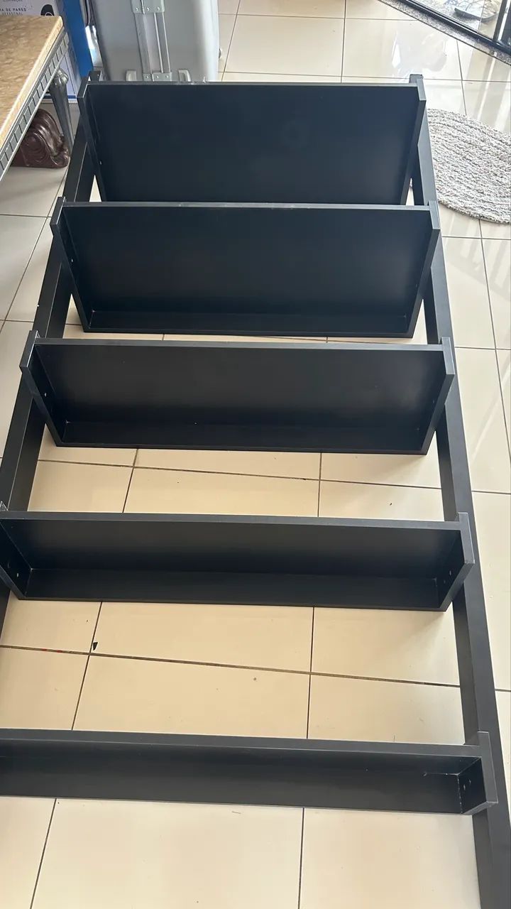 VENDO estante em MDF - Foto 2