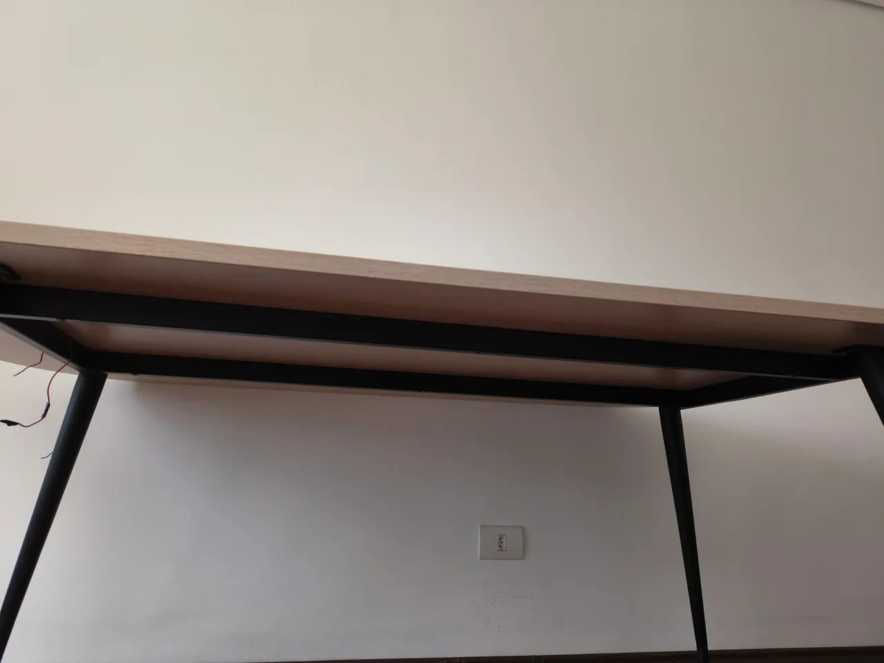 Mesa escritório 1,00 x 1,80 - Foto 3