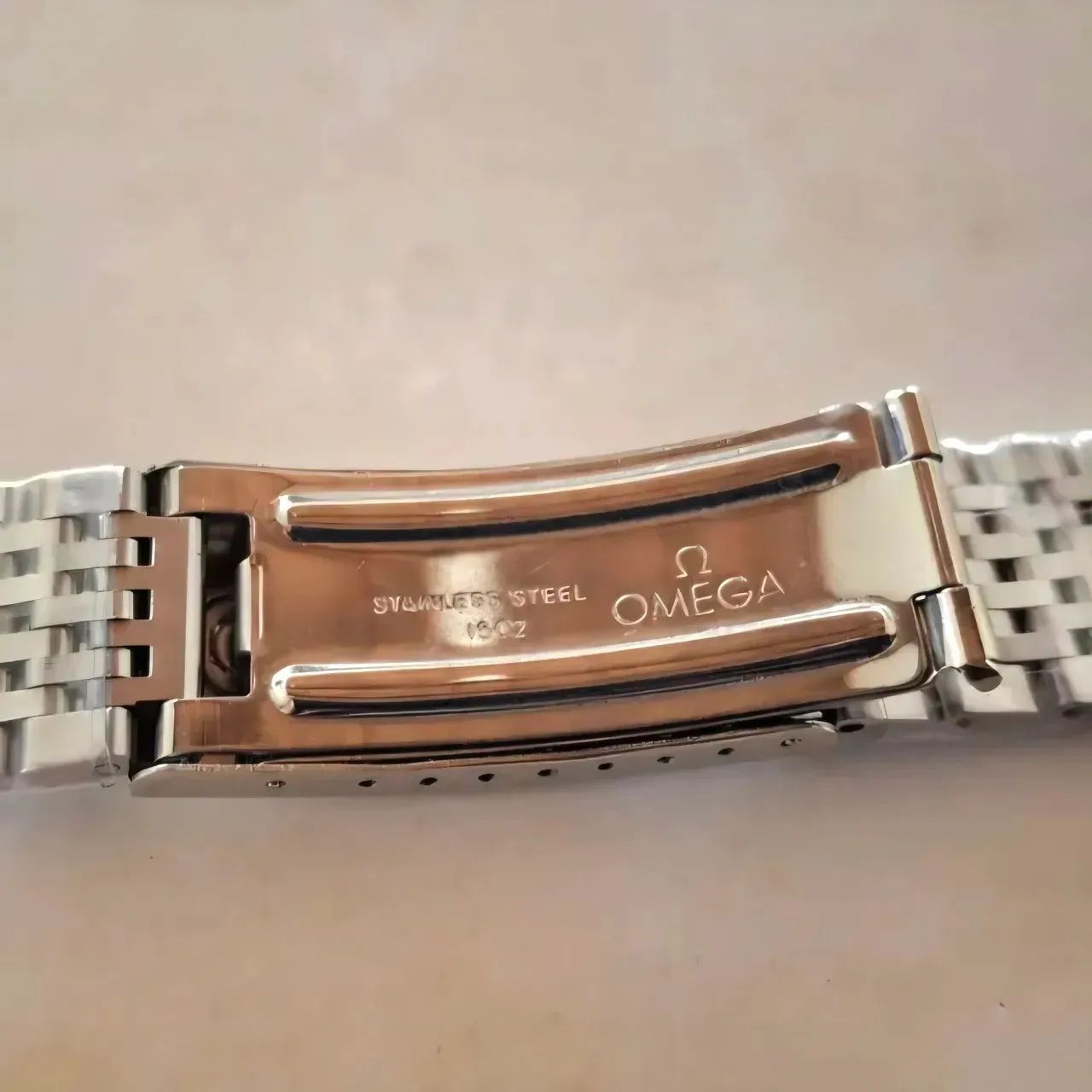 Pulseira Omega Aço 18mm padrão grão de arroz rice  - Foto 3