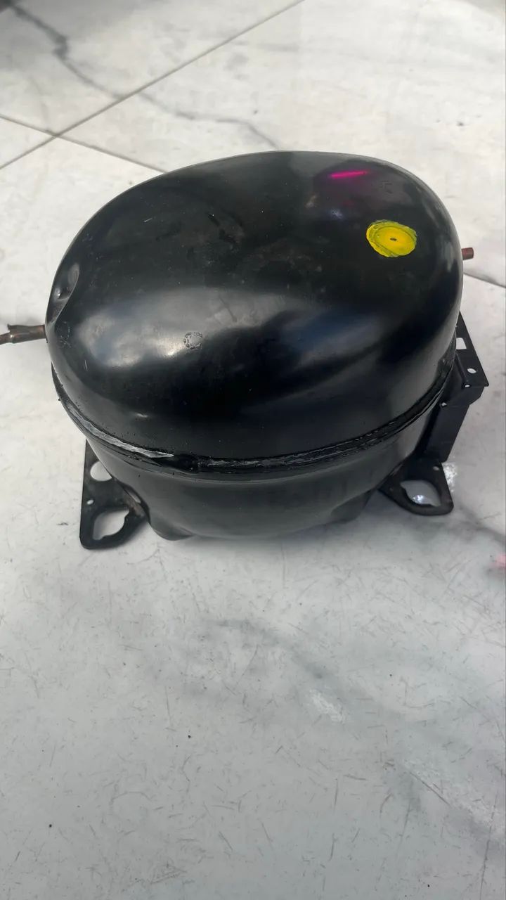 Motor de geladeira eletolux - Foto 4