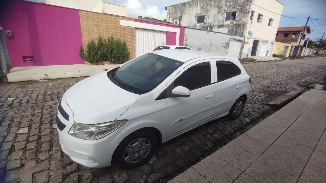 Chevrolet Onix 2015