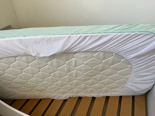 Cama infantil com colchão  - Foto 2