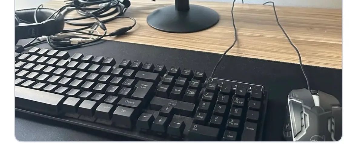 Computador (CPU, teclado, mouse, fone) - Foto 5