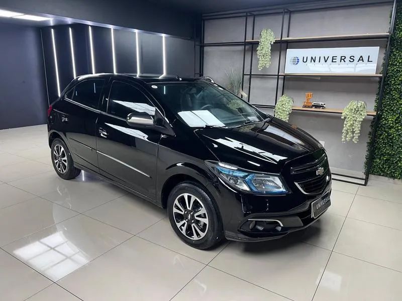 Chevrolet Onix ONIX HATCH LTZ 1.4 8V FlexPower 5p Mec. 2013