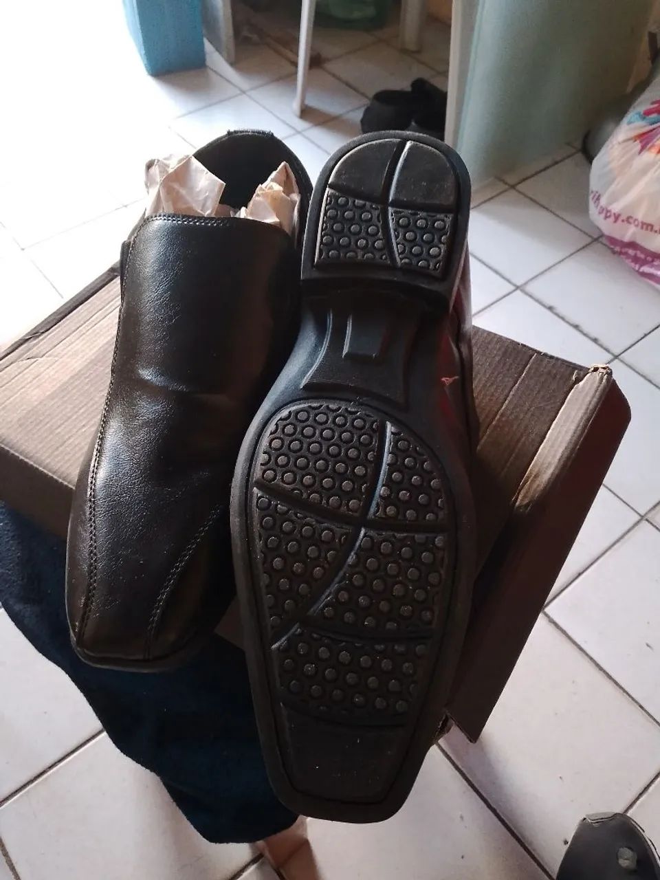 Vendo sapato social e sapatênis  - Foto 5