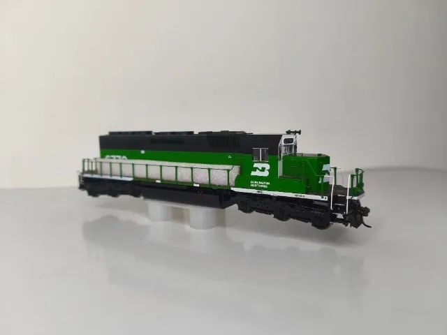 Locomotiva SD40-2 BN COM DCC E SOM KATO HO. - Foto 2