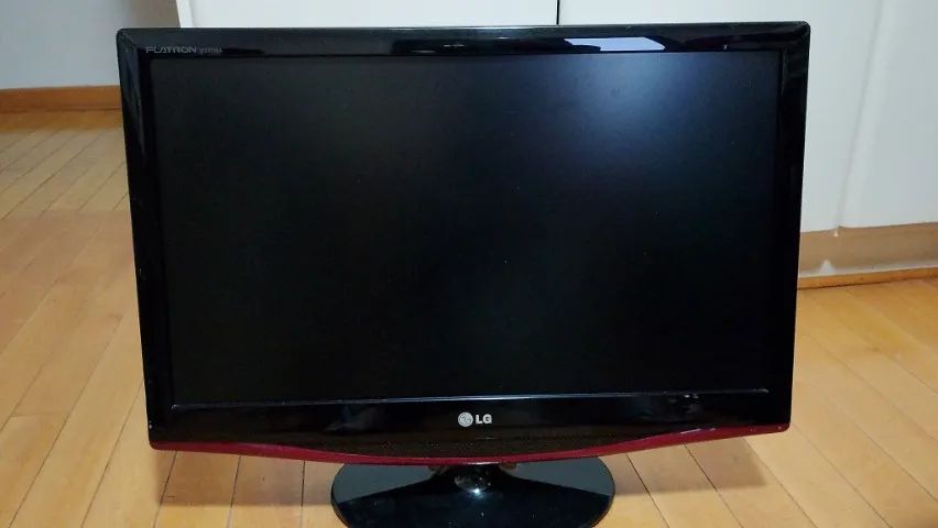 TV/Monitor Gamer 23 polegadas LG Flatron  M237WA-PMK com controle remoto e audio - Foto 4