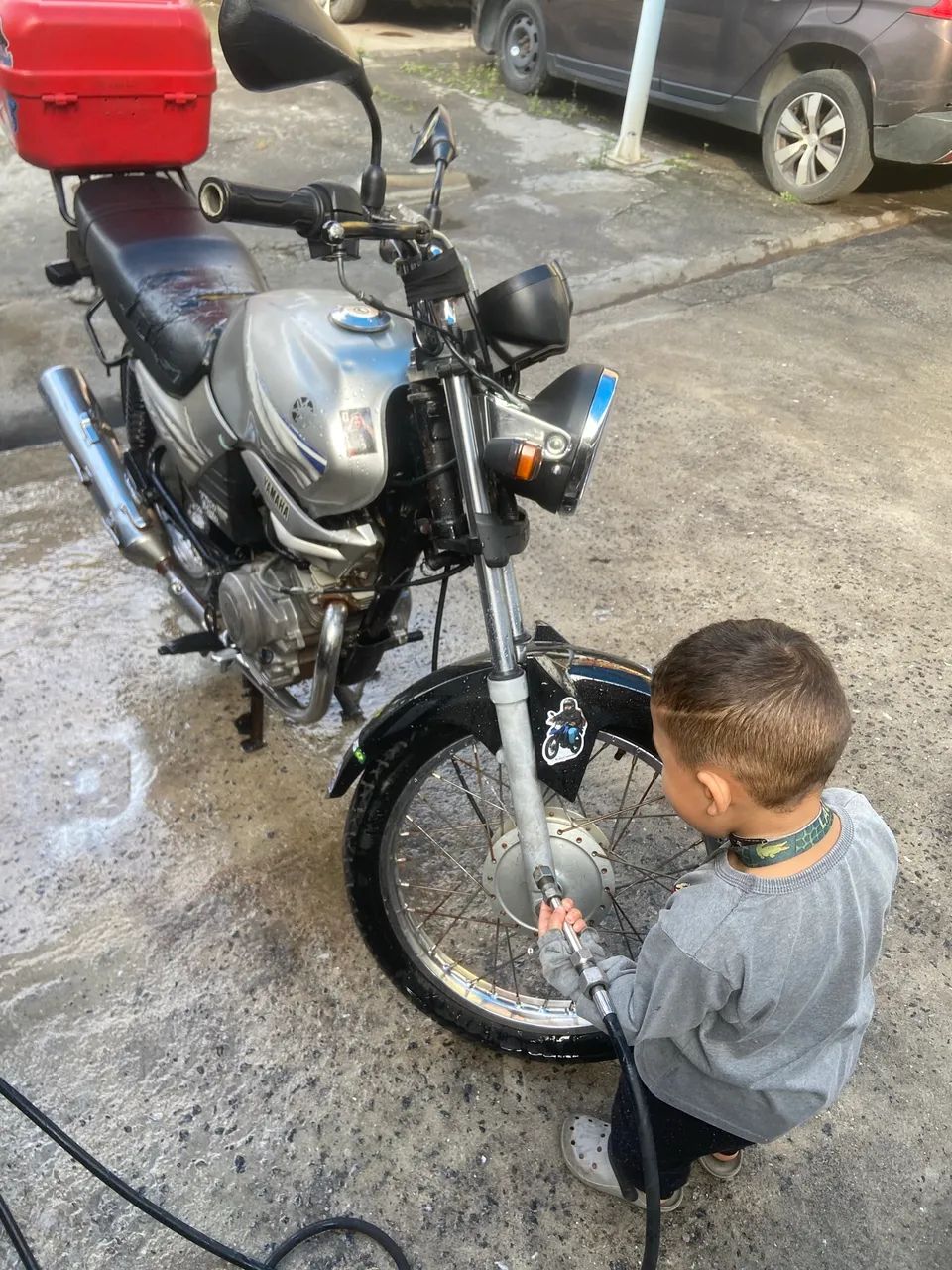 Ybr 125