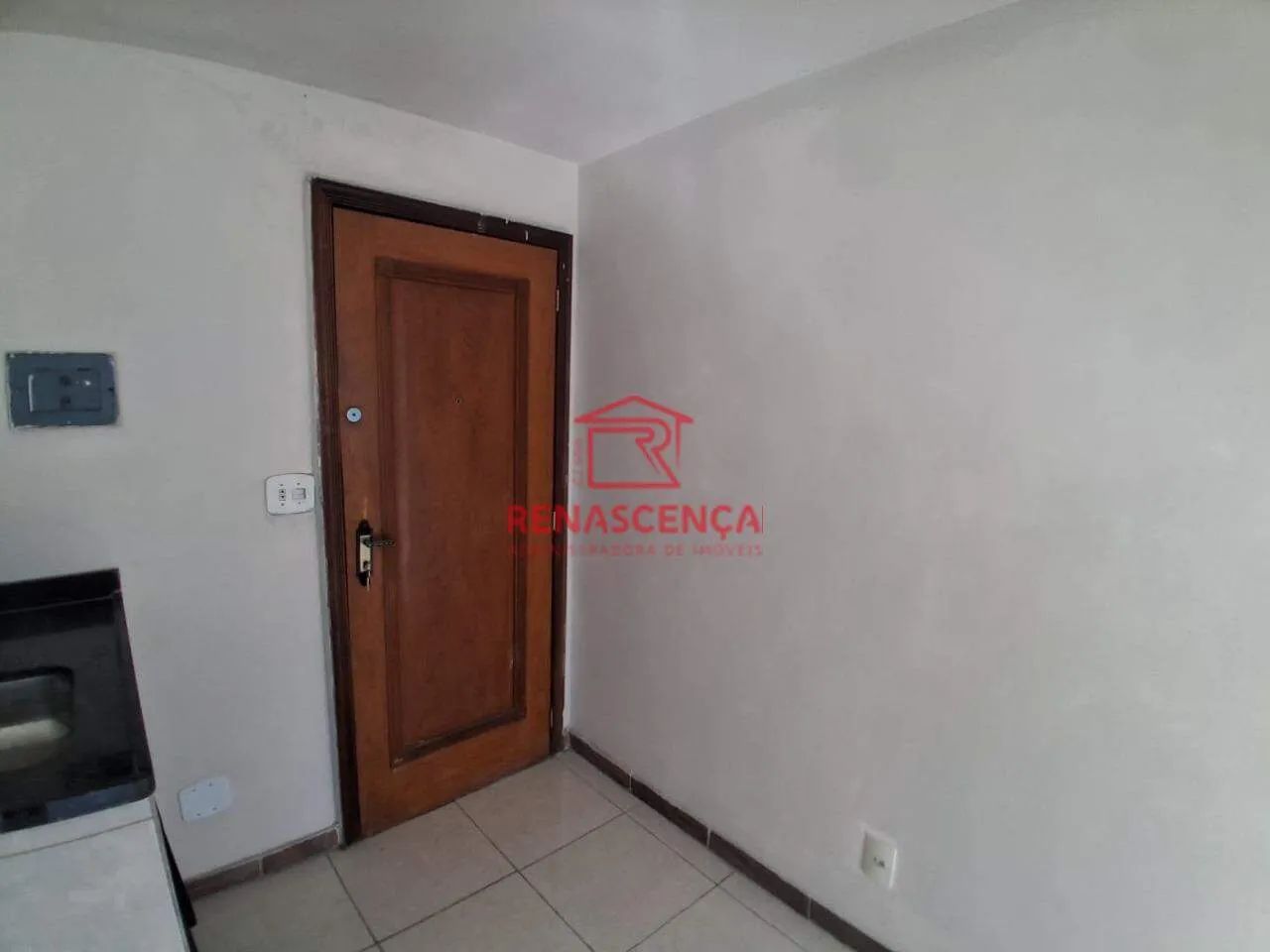 Ótima Sala Comercial, 20m2 no centro de Bangu. - Foto 2