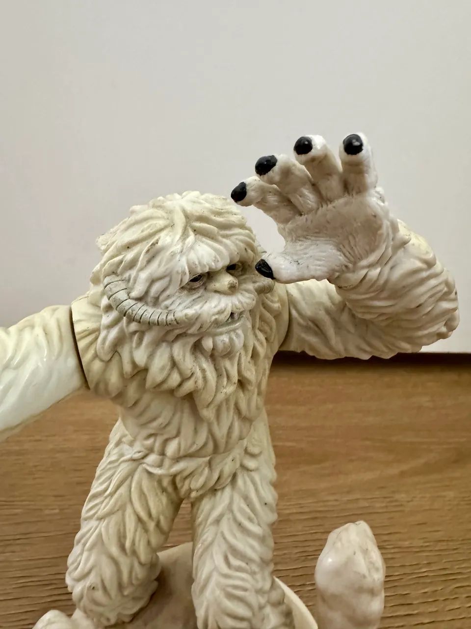 Boneco Star Wars Wampa Hasbro  - Foto 3