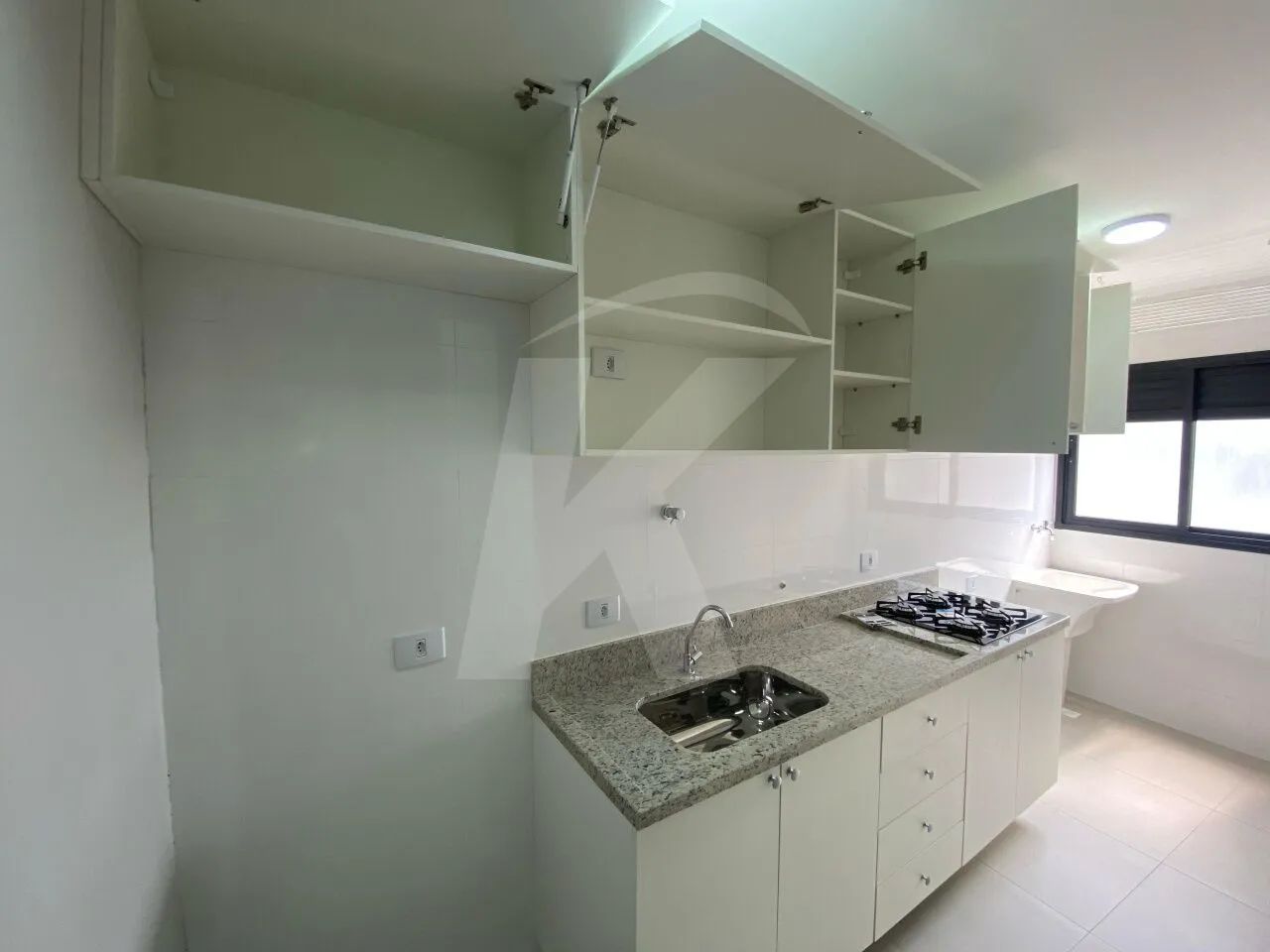 Apartamento de 1 dormitório, com ambientes bem distribuídos e funcionais. - Foto 2