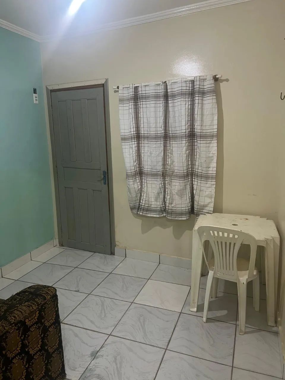 ALUGA SE APARTAMENTO MOBILIADO   - Foto 3