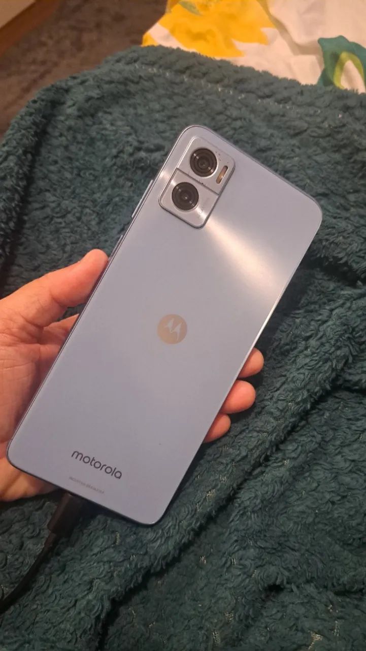CELULAR MOTOROLA E22, 128GB  - Foto 2