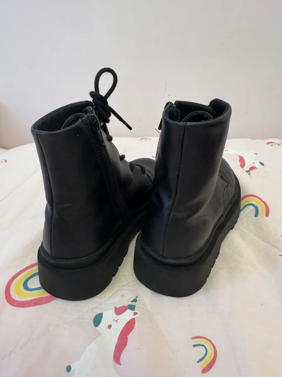 Bota infantil feminina preta - Zara - Tamanho 31 - Foto 6