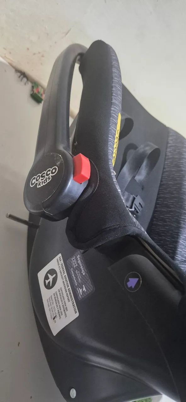 Vendo esse bebê conforto pouco tempo de uso.