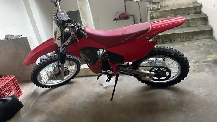 Crf  - Foto 3
