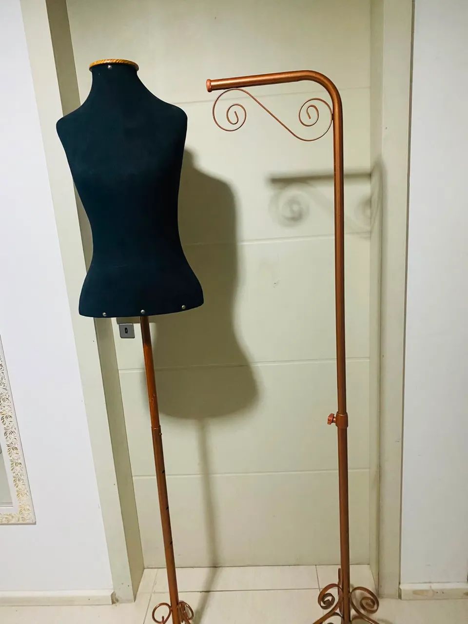 Manequim de costura 38 + cabide 