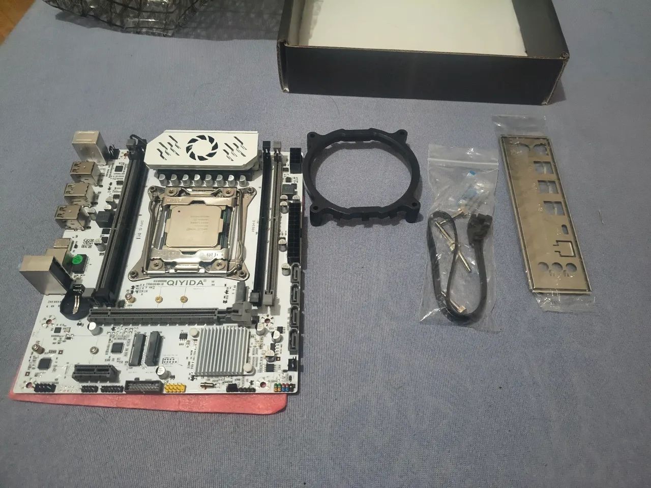 Kit Xeon E5-2650 v4 + Placa mãe QIYIDA x99 - Foto 2