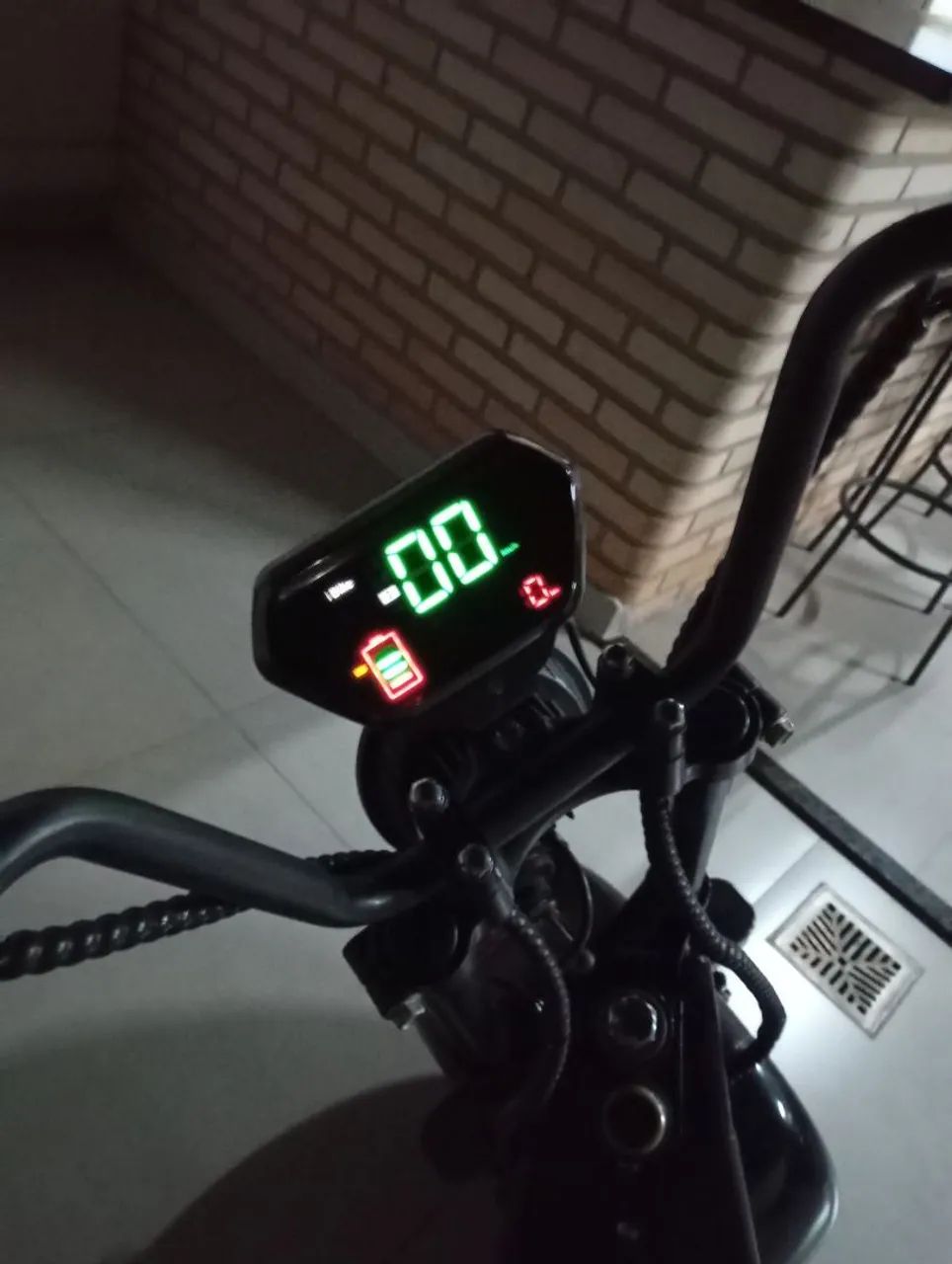 Scooter elétrica 