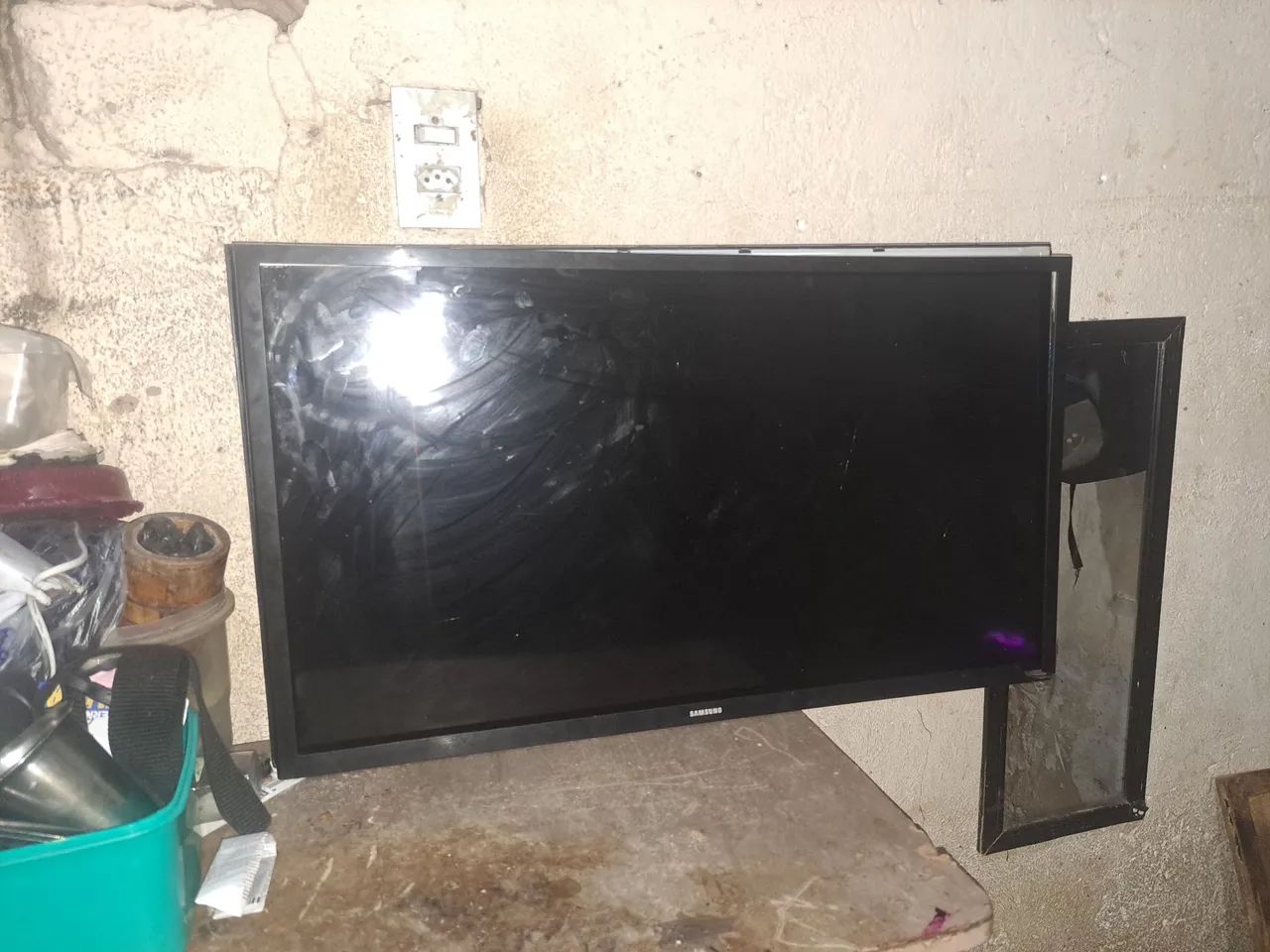 SMARTV RETIRADA DE PEÇAS 