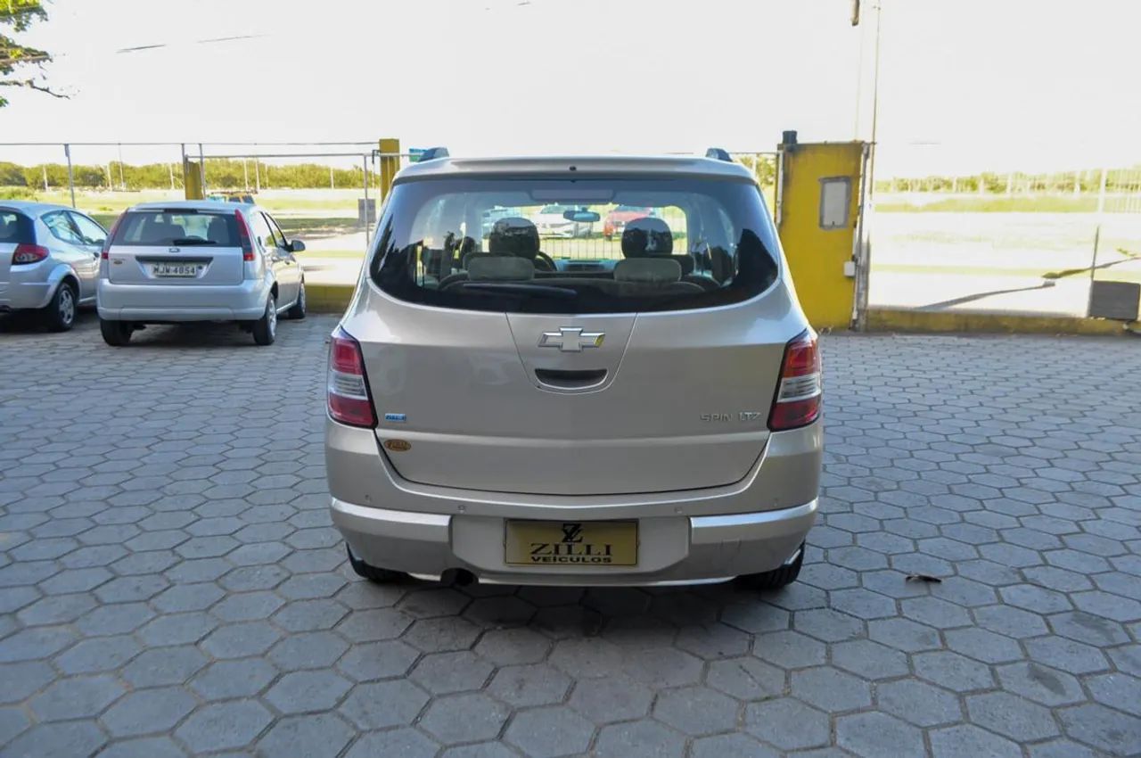 Chevrolet Spin LTZ 1.8 8V Econo.flex 5P Aut. 2014 - Foto 5