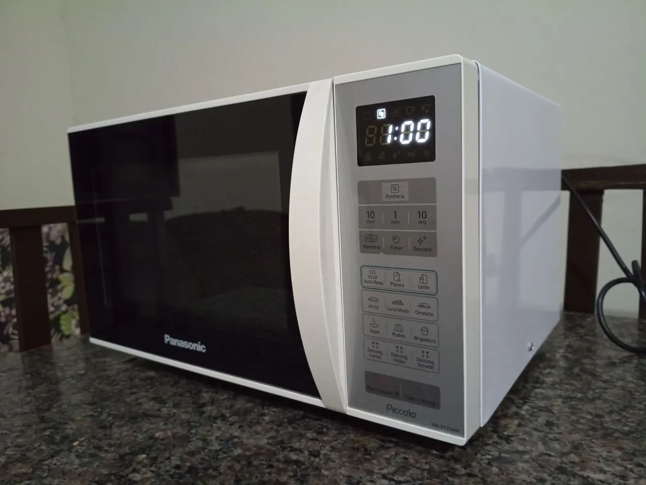 Microondas Panasonic 30L